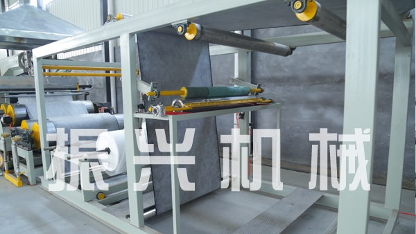 一次成型高檔聚乙烯丙綸防水卷材生產(chǎn)線(xiàn)
